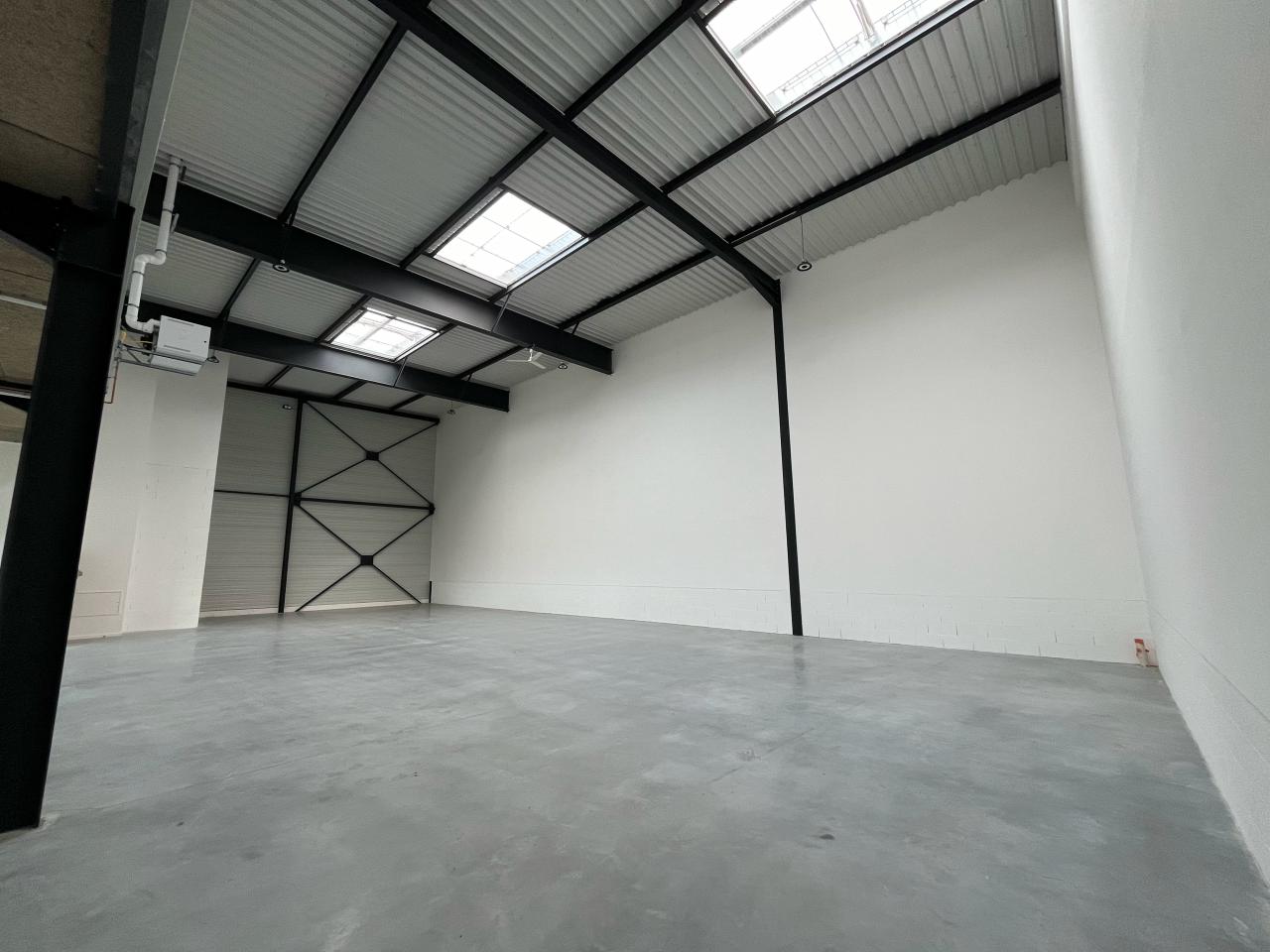 Local d'activité Saint-Priest 5128m² Location local d'activité Saint-Priest Rhône OLACT2309273 14